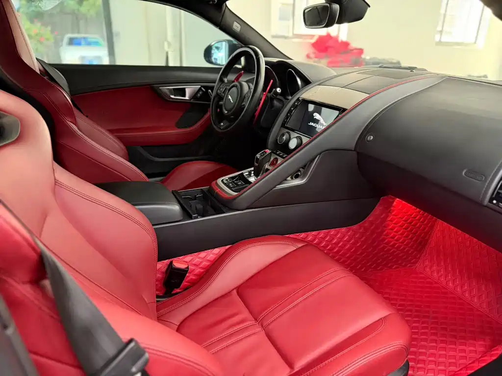 Jaguar F-TYPE — миниатюра 9