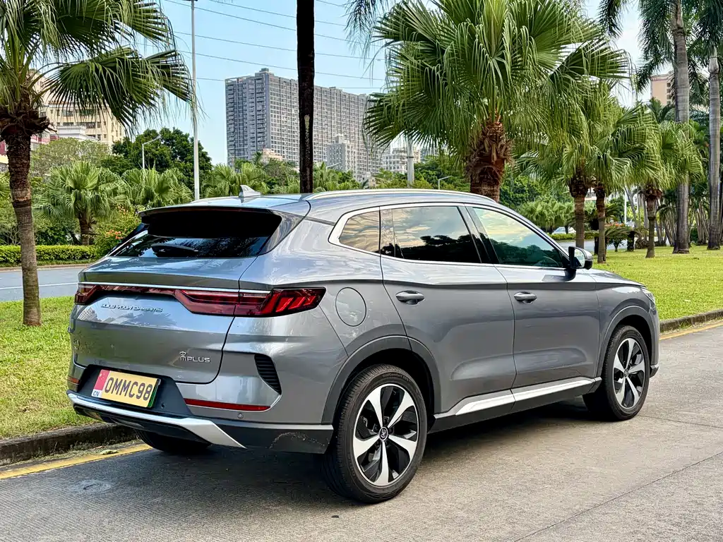 BYD PLUS New Energy — миниатюра 4