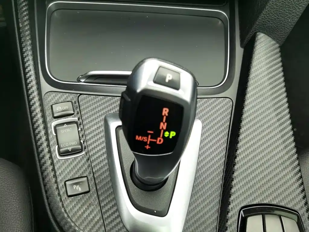 BMW 3 Series — миниатюра 13