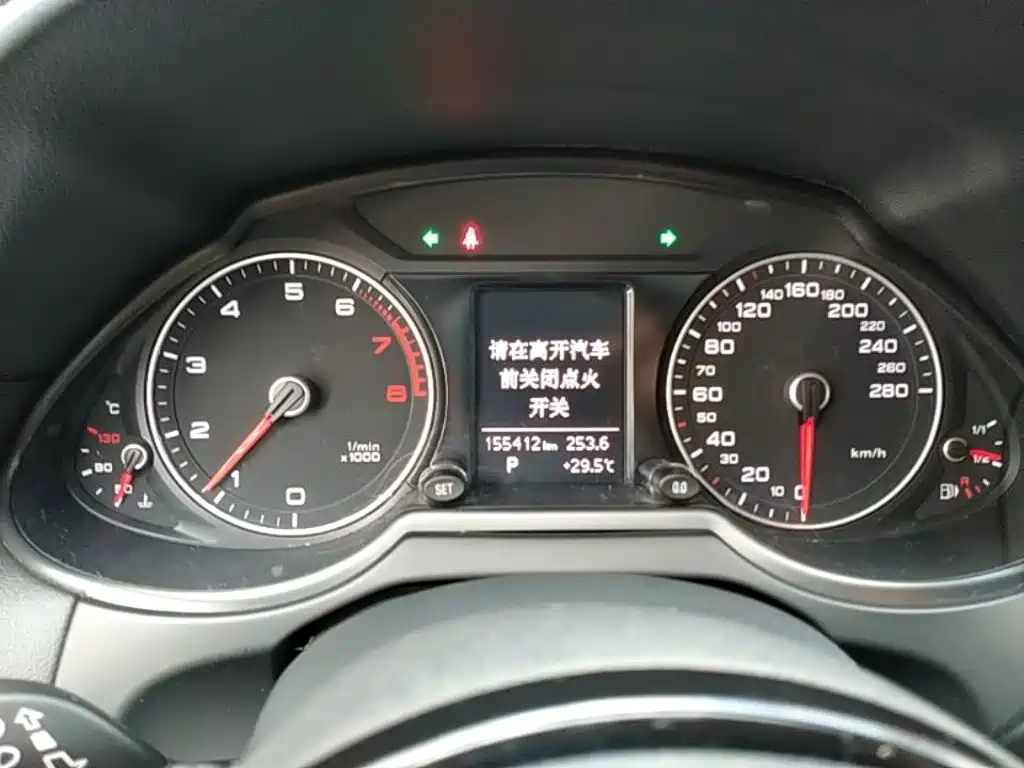Audi Q5 — миниатюра 12