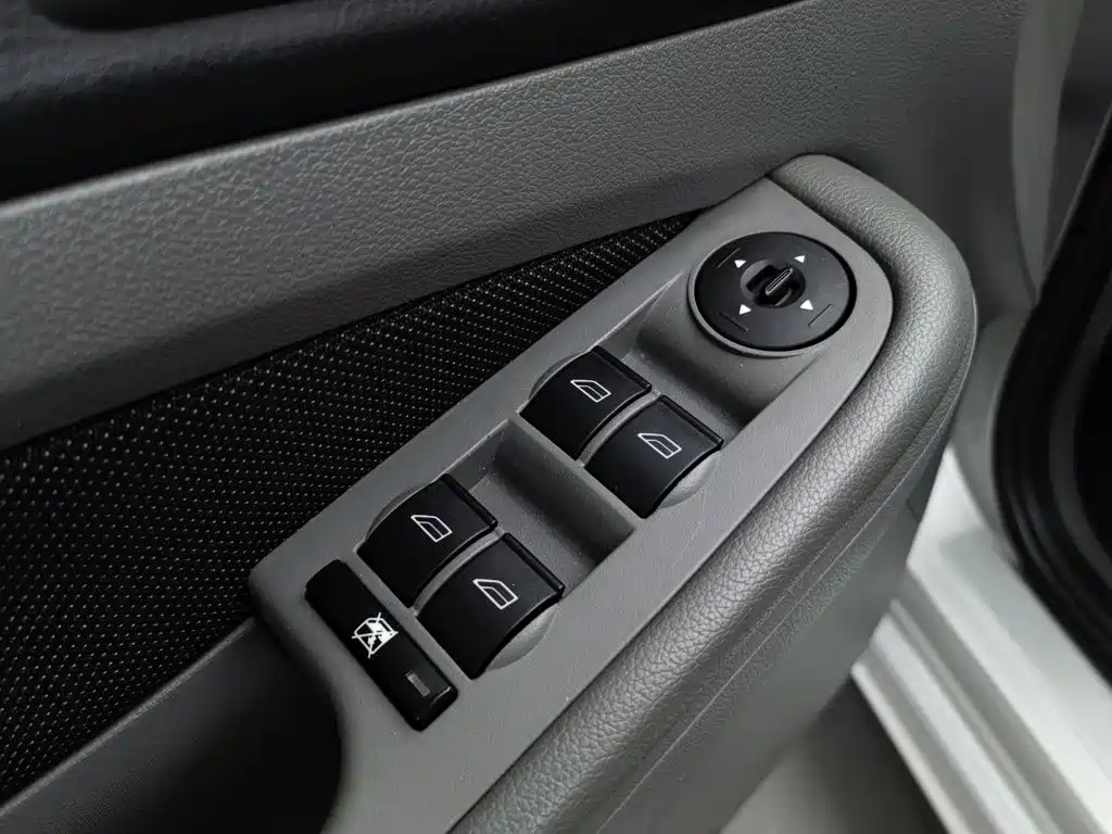 Ford Focus — миниатюра 9