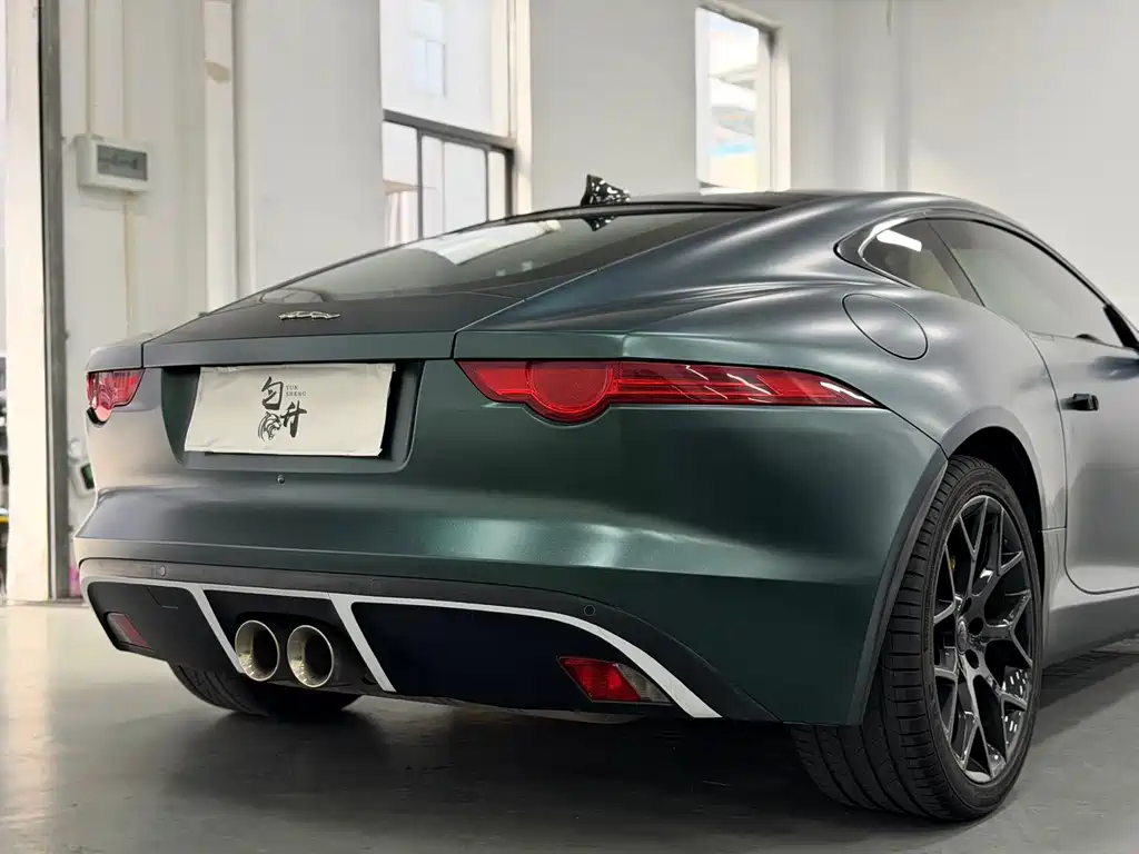 Jaguar F-TYPE — миниатюра 5
