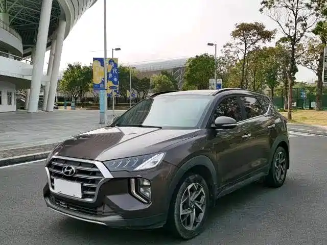 MODERN TUCSON 2020