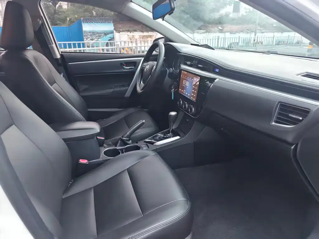 Toyota Corolla — миниатюра 5