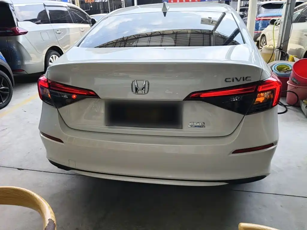Honda Civic — миниатюра 6