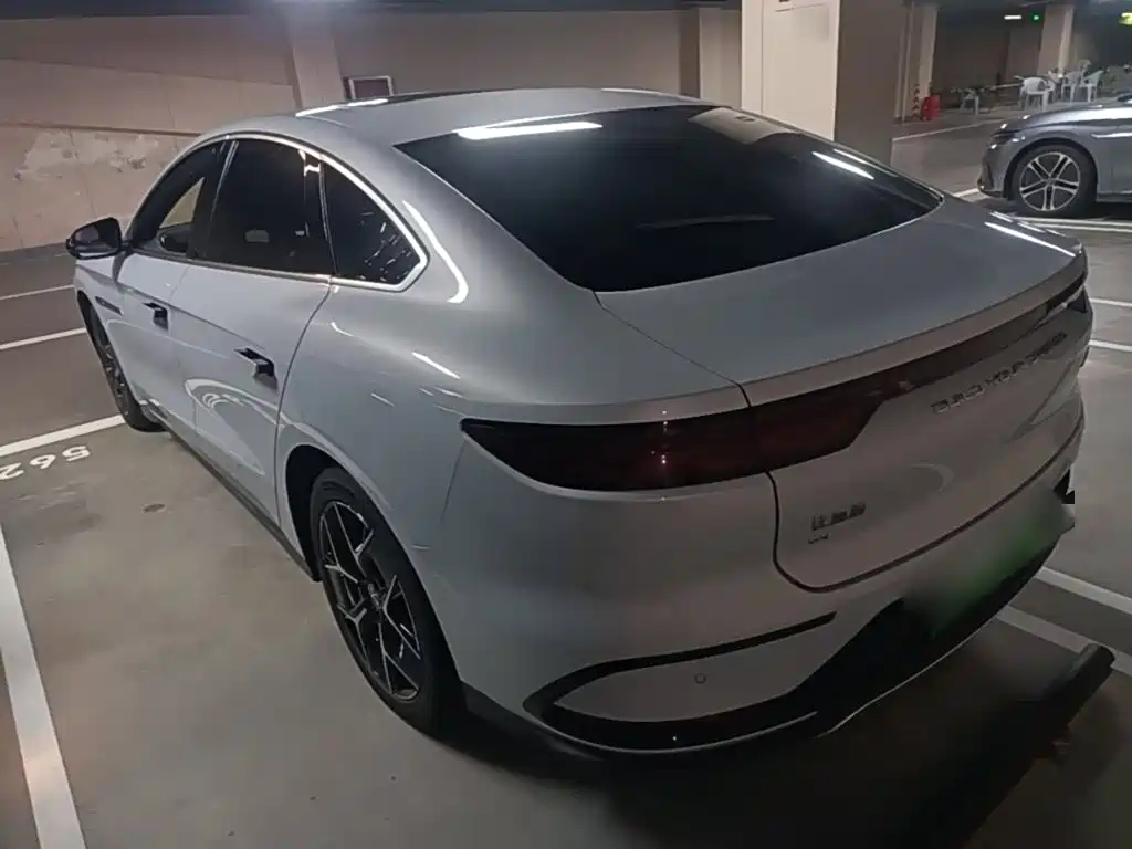BYD Han — миниатюра 5
