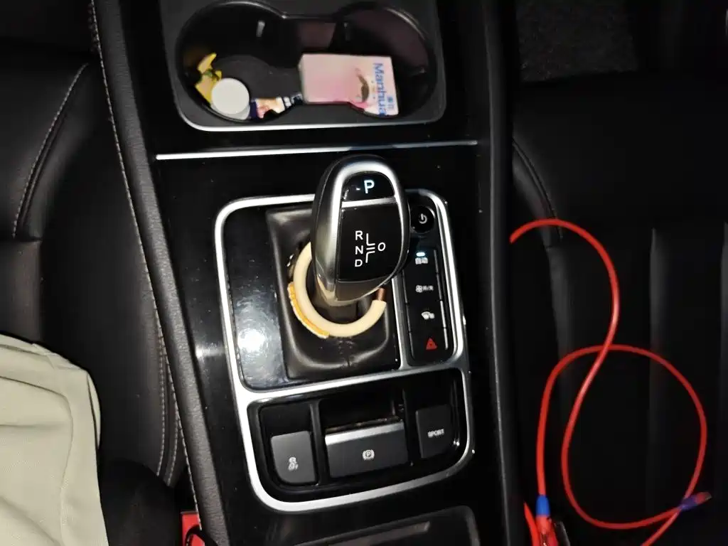 BYD MAX — миниатюра 7