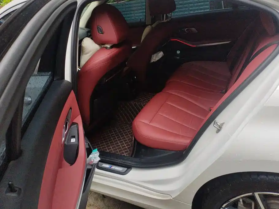 BMW 3 Series — миниатюра 11