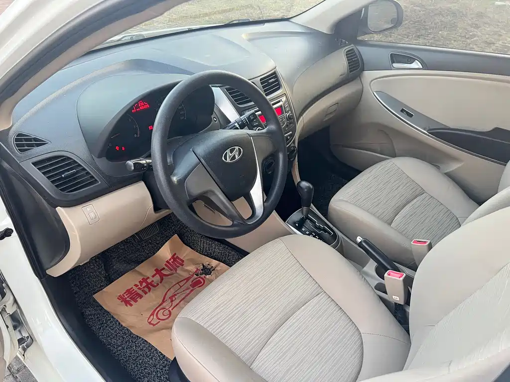 Hyundai Verna — миниатюра 9