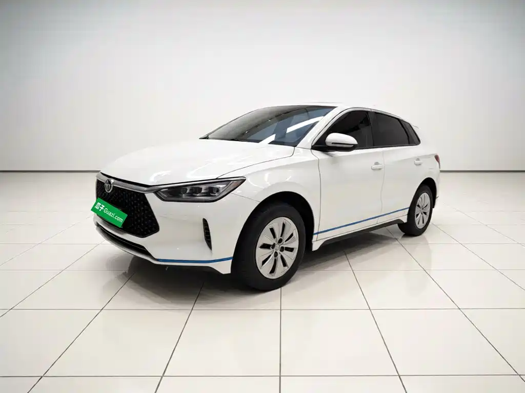 BYD e2