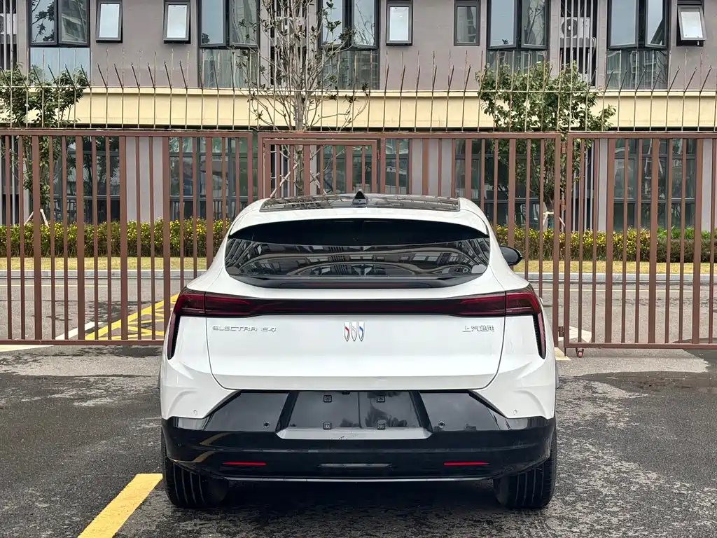 Buick E4 — миниатюра 16