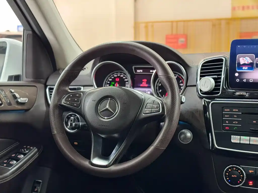 Mercedes-Benz GLE 2017 GLE 320 4MATIC Luxury