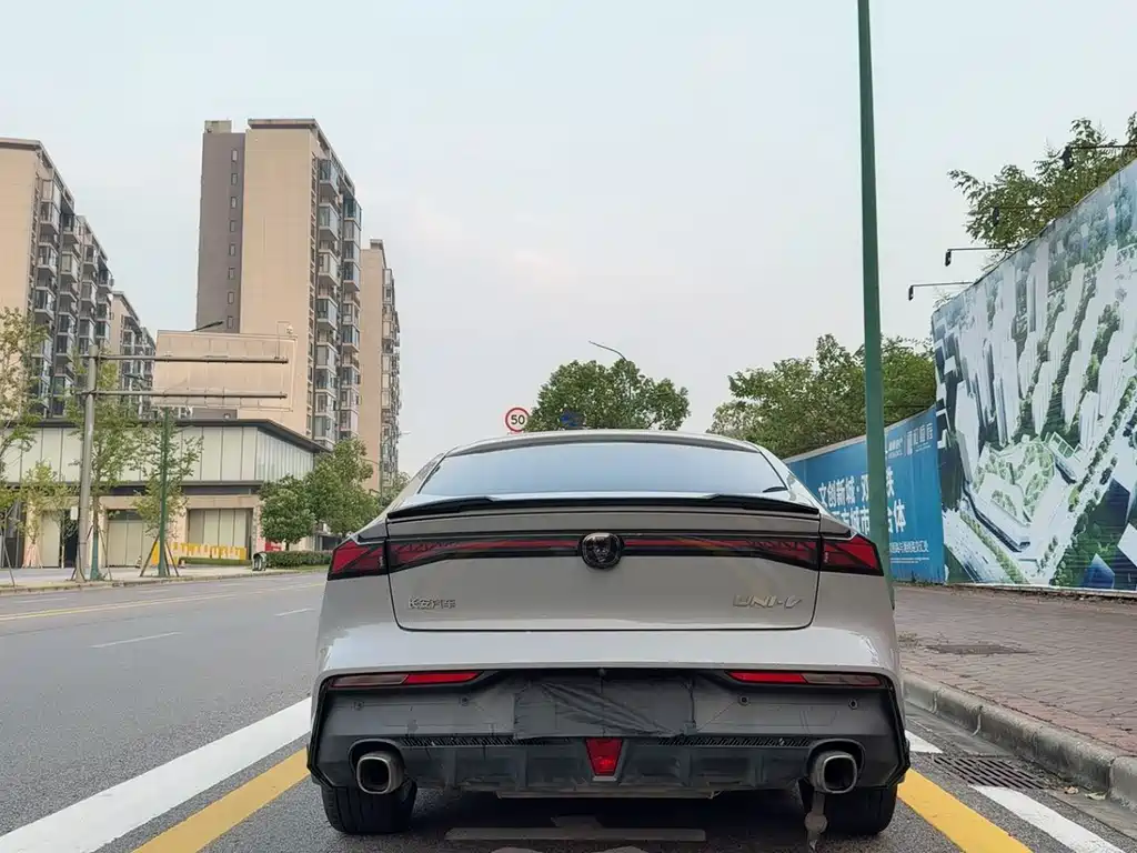 Changan UNI-V — миниатюра 8