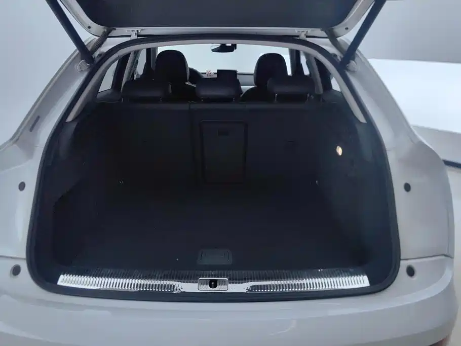 Audi Q3 — миниатюра 4