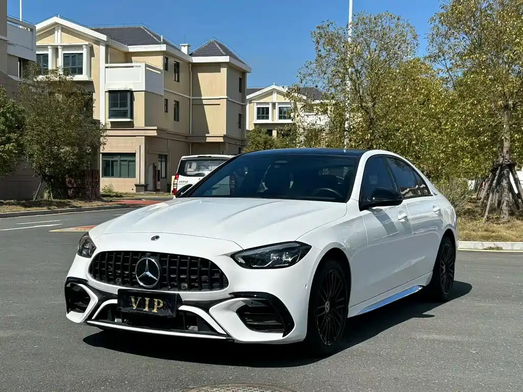 Mercedes-Benz C-Class 2022