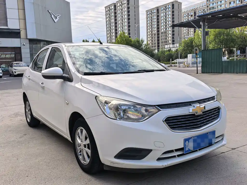 Chevrolet Sail — миниатюра 3