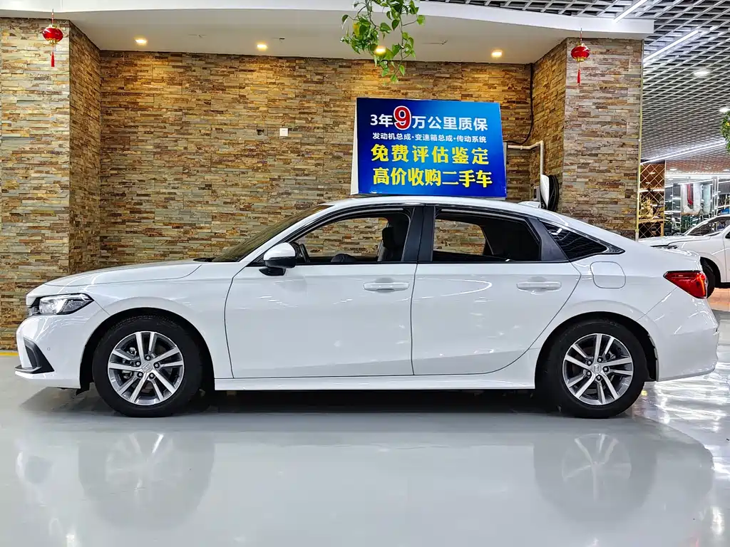 Honda Civic — миниатюра 4