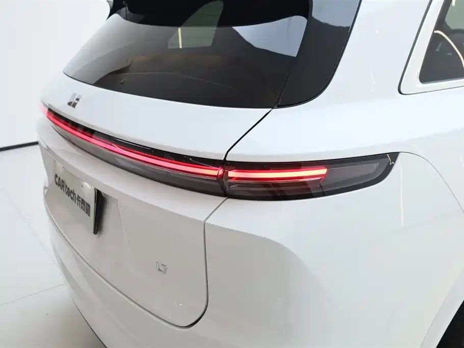 Li Auto IDEAL L7