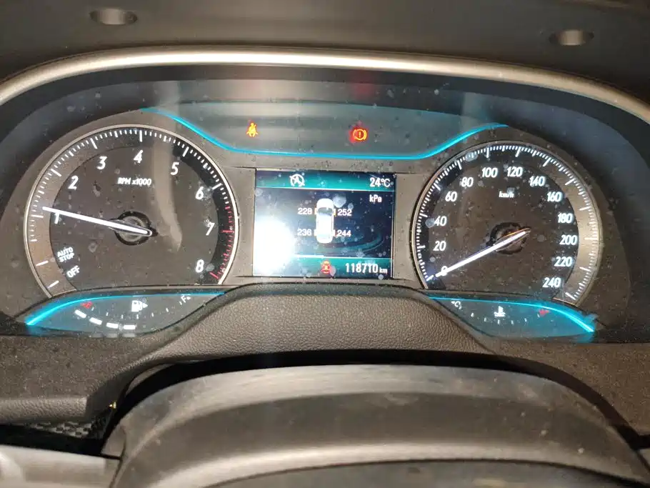 Buick Excelle — миниатюра 14