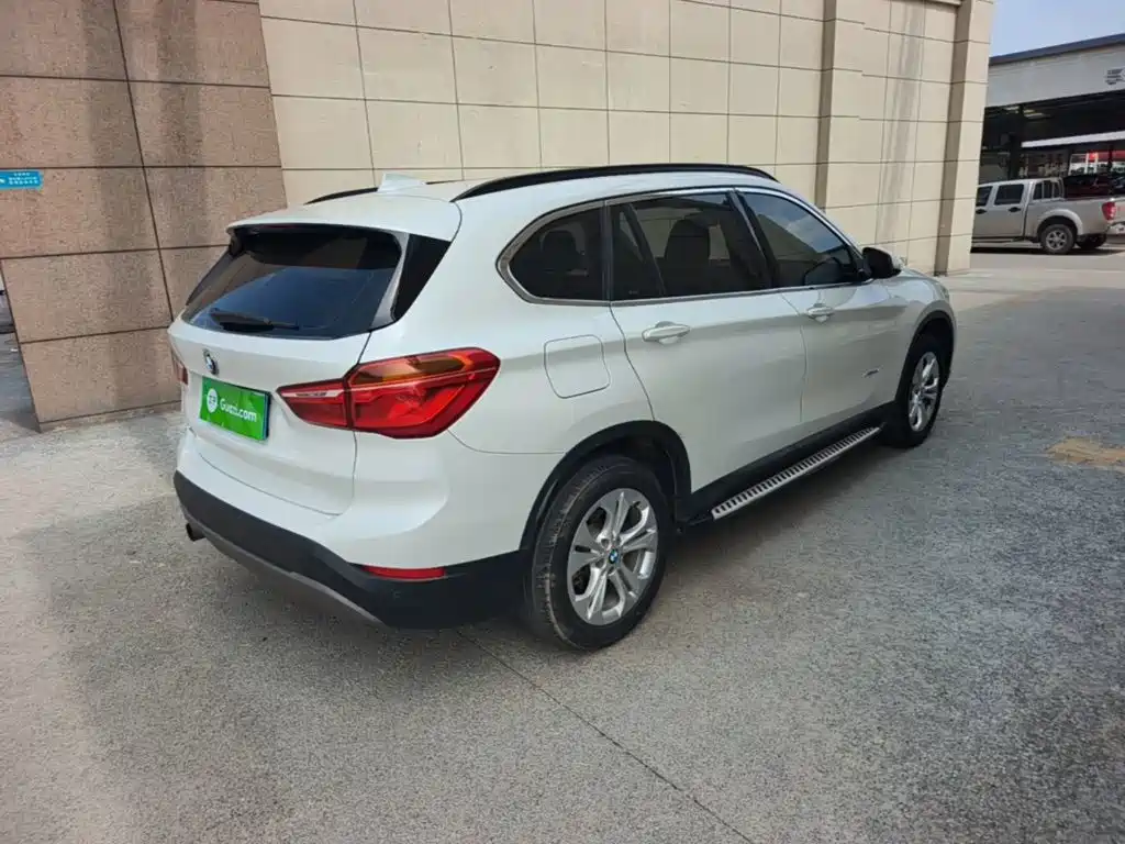 BMW X1 — миниатюра 7