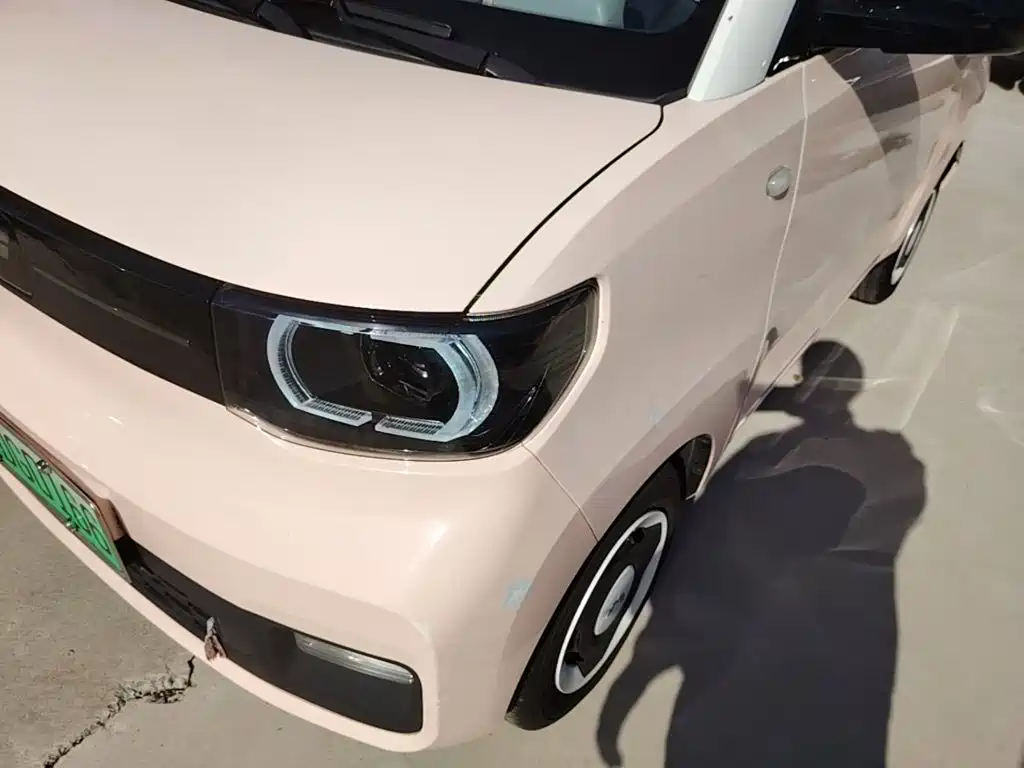 Wuling Hongguang Mini EV 2022 — фото 23