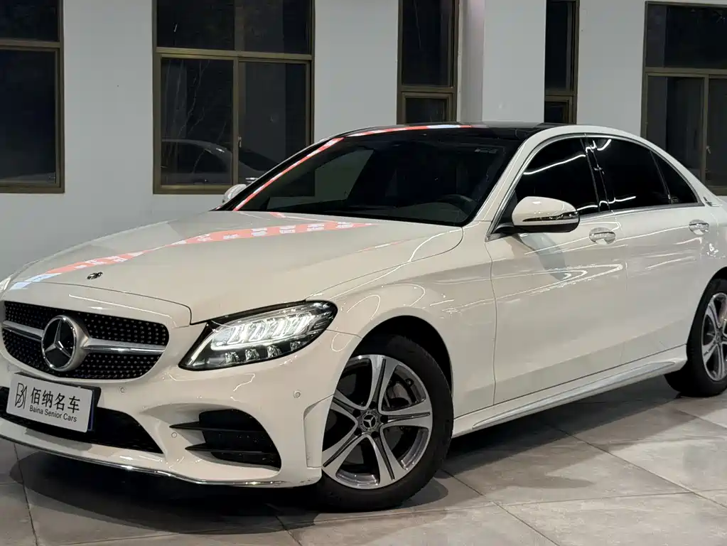Mercedes-Benz C-Class 2021