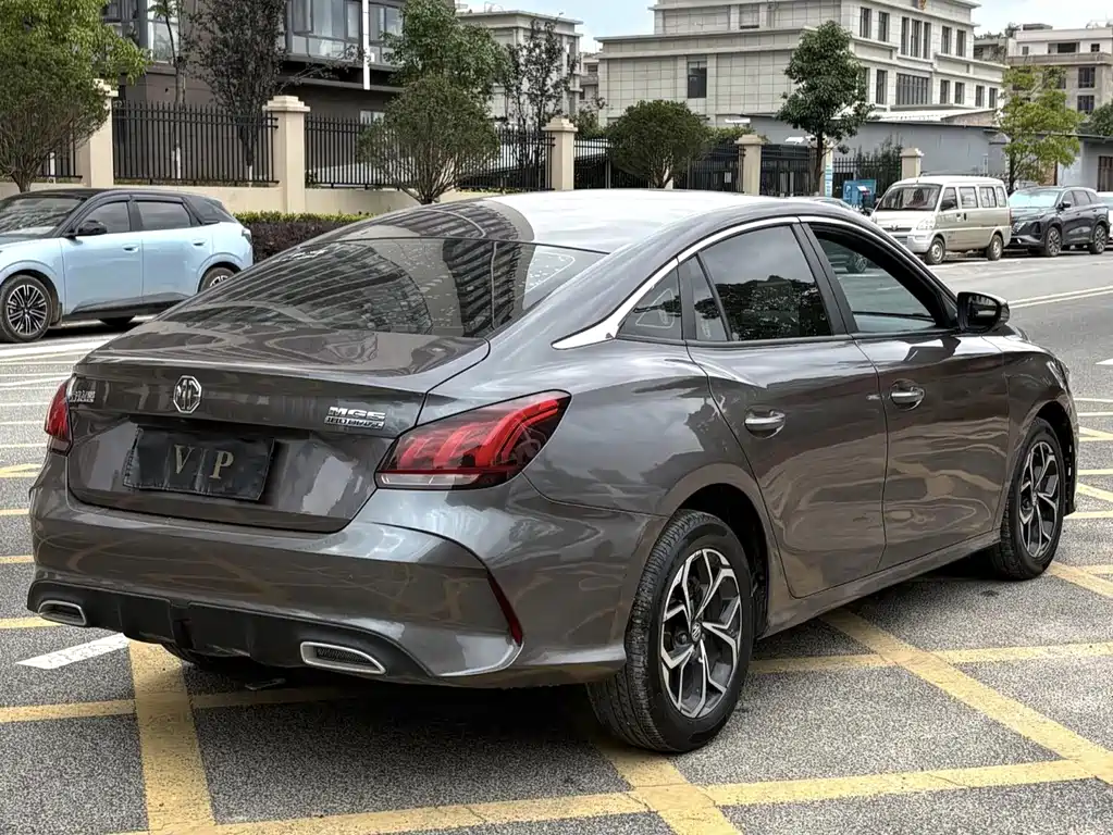 MG MG5 — миниатюра 14