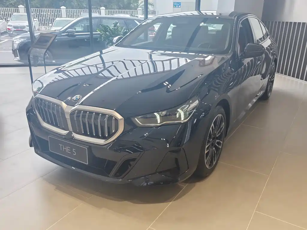 BMW 5 Series 0