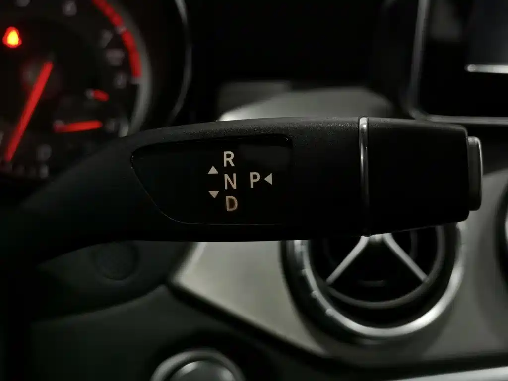 Mercedes-Benz CLA (Import) — миниатюра 13