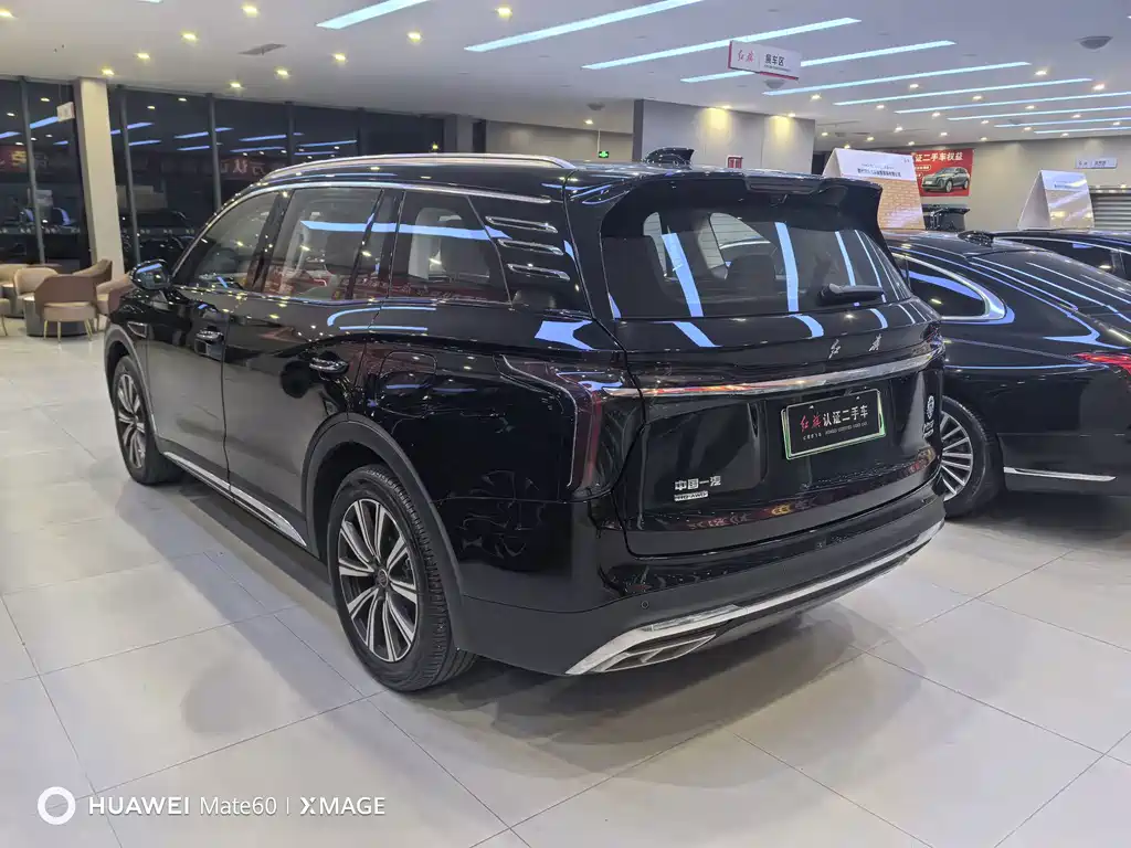 Hongqi Hongqi HS7 PHEV — миниатюра 6