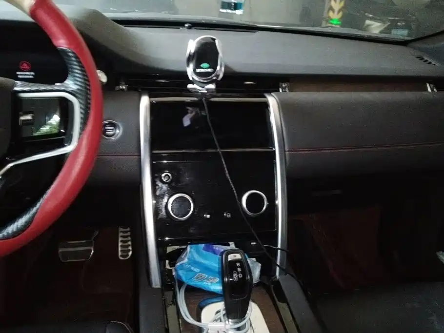 Land Rover Discovery Sport — миниатюра 13
