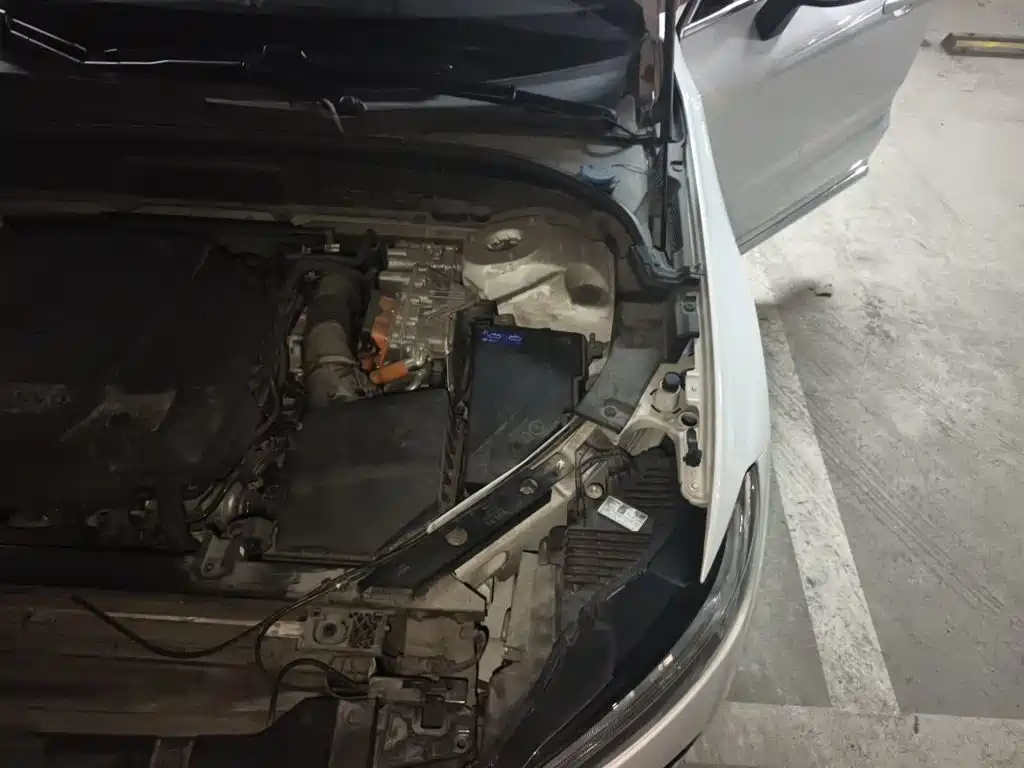Volvo XC60 PHEV — миниатюра 22