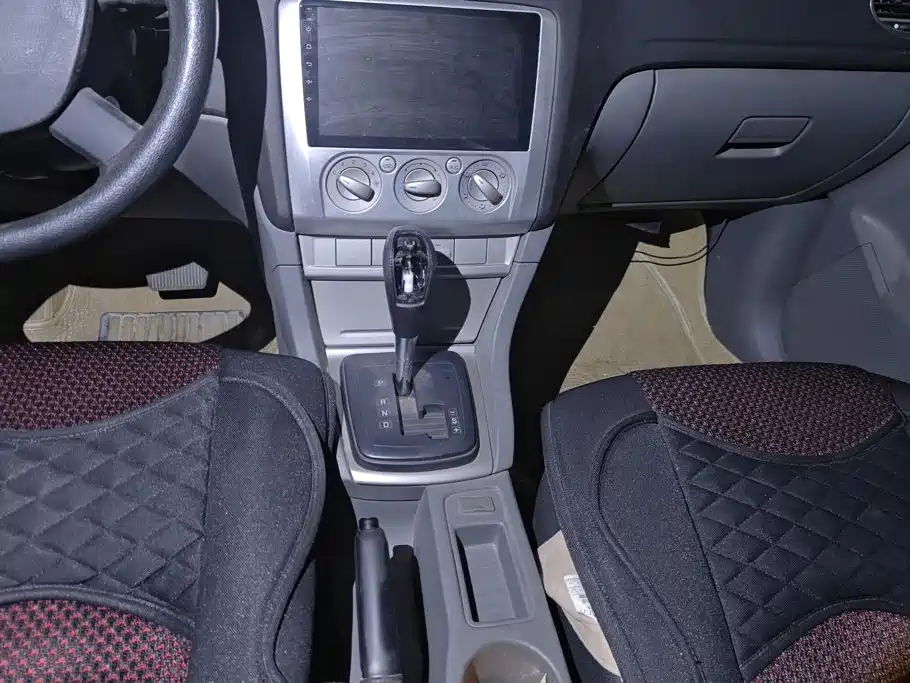 Ford Focus — миниатюра 16