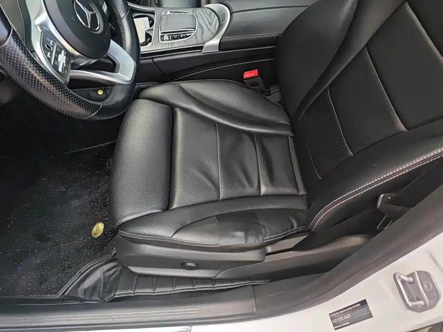 Mercedes-Benz C-Class — миниатюра 9