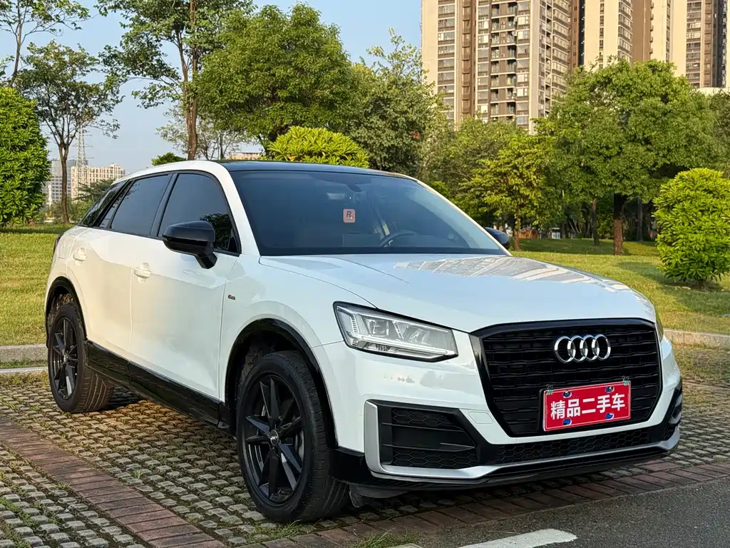 Audi Q2L — миниатюра 3