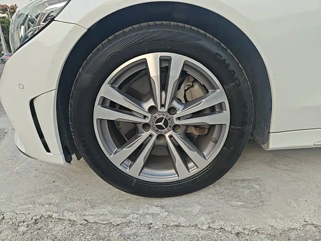 Mercedes-Benz C-Class — миниатюра 23