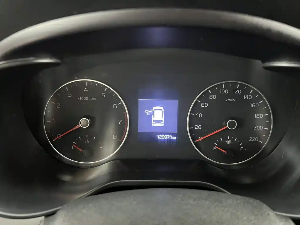 Kia KX Cross — миниатюра 15