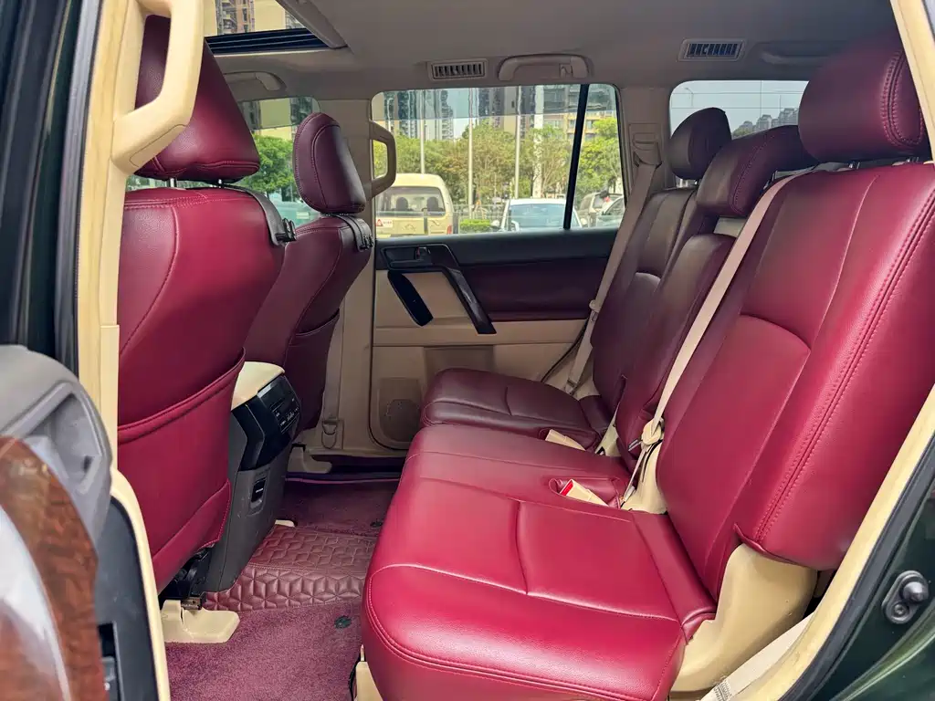 Toyota Land Cruiser Prado 2015 4.0L