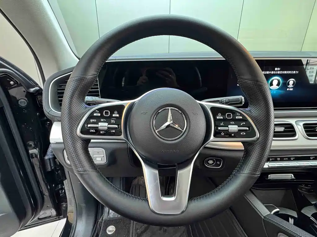 MERCEDES-BENZ GLE COUPE