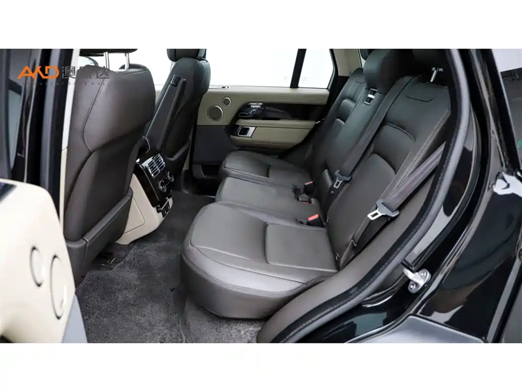 Land Rover Range Rover 2022 3.0 L6 360PS