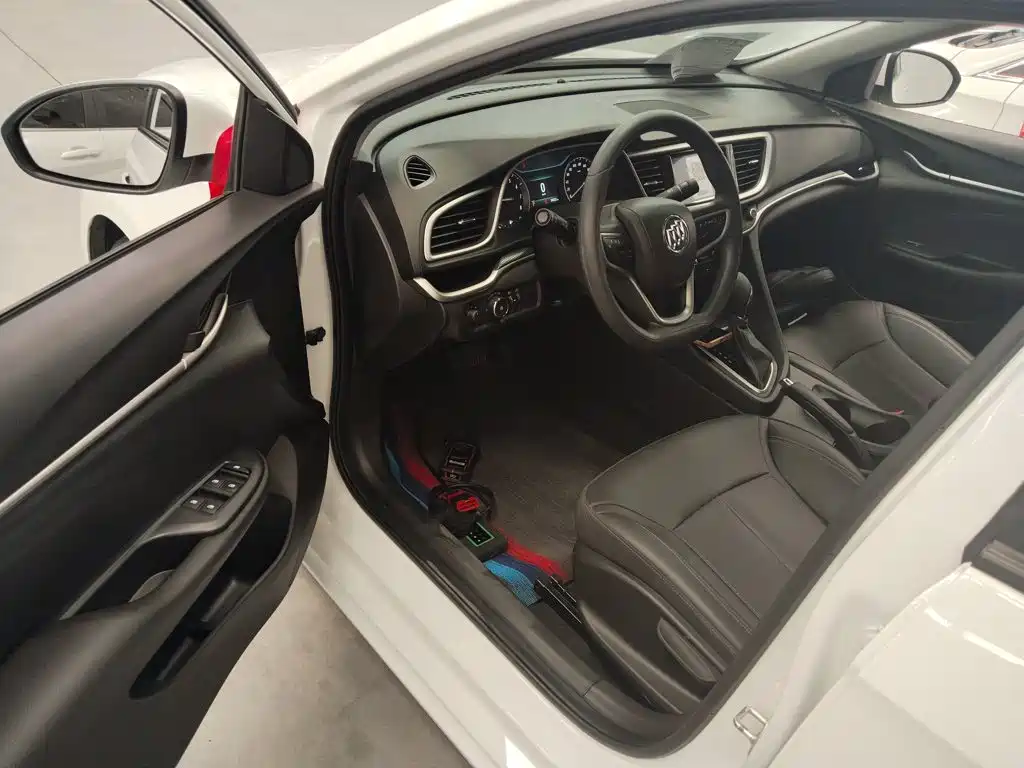 Buick Excelle — миниатюра 16