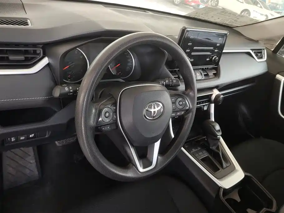 TOYOTA RAV4 RONGFANG