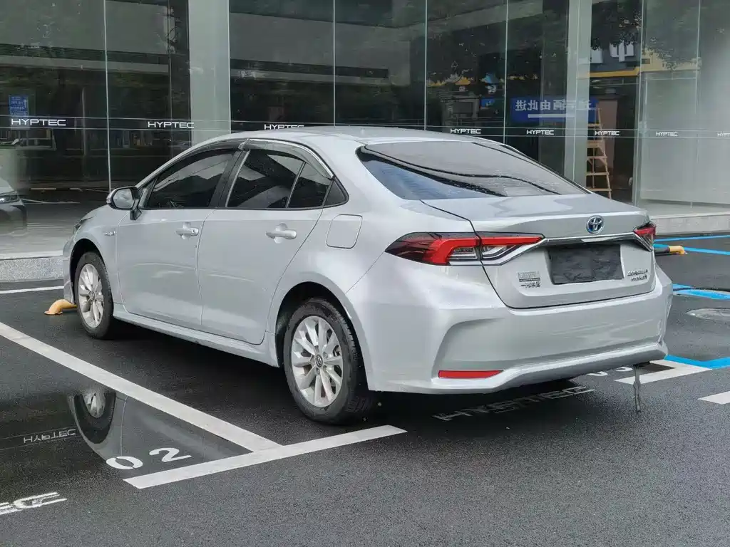 Toyota Corolla 2021 1.8L E-CVT Elite