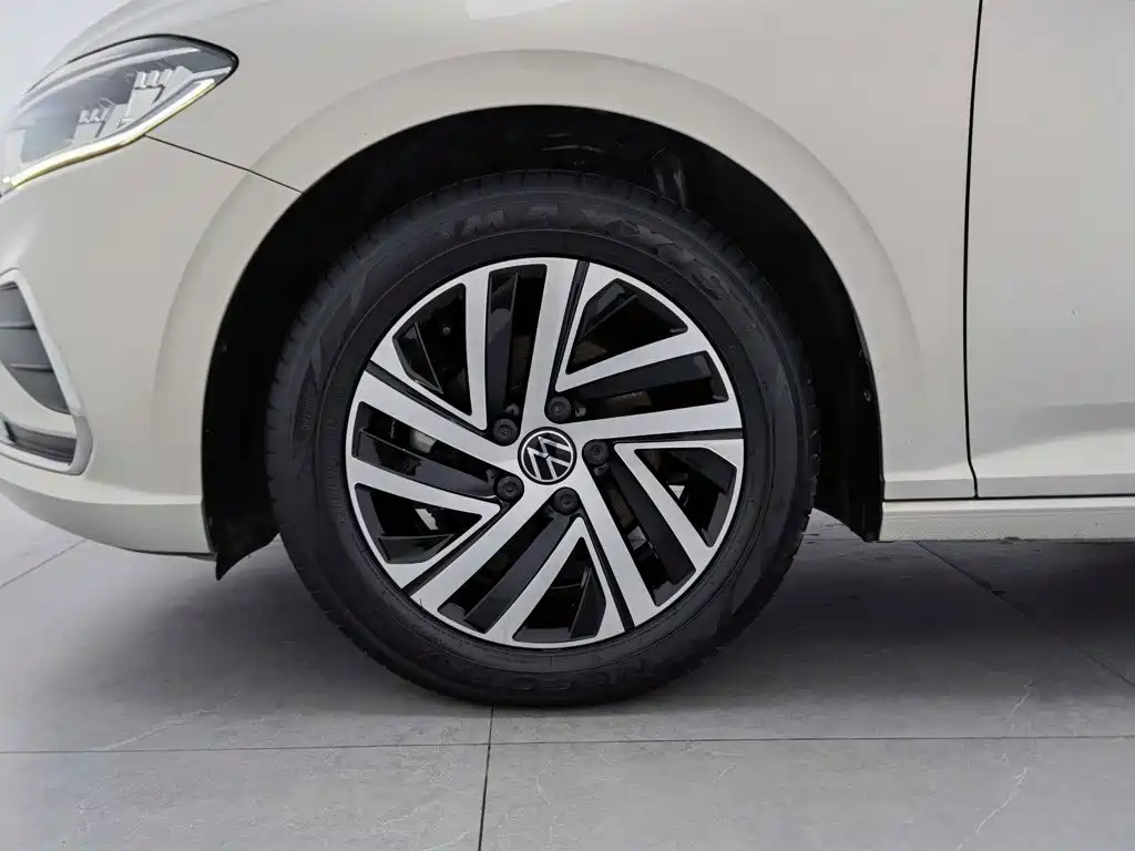 Volkswagen Lavida — миниатюра 17