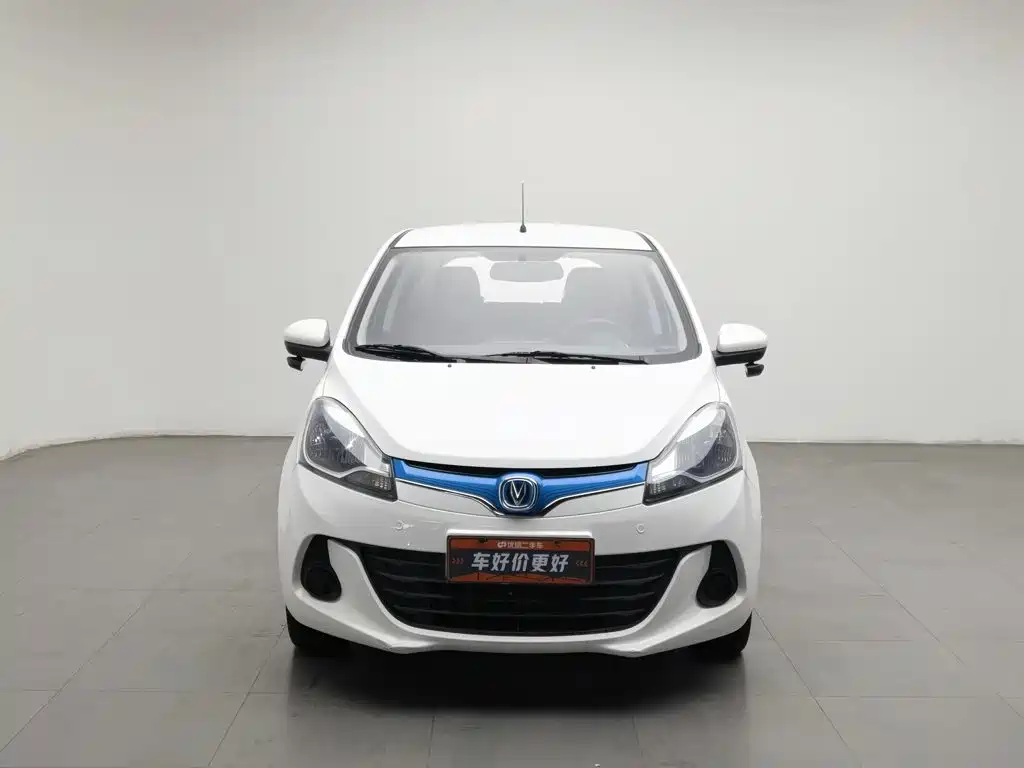 Changan EV — миниатюра 3