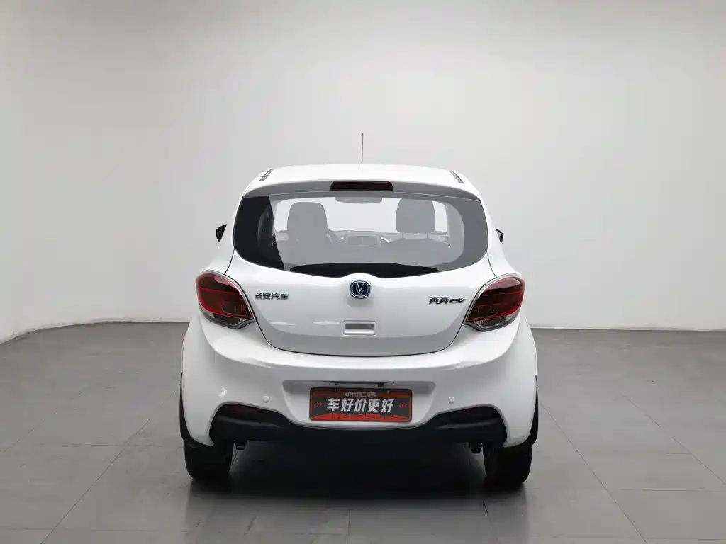 Changan EV — миниатюра 4