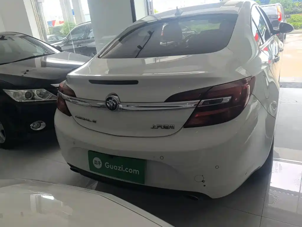 Buick Regal 2015 1.6T Elite