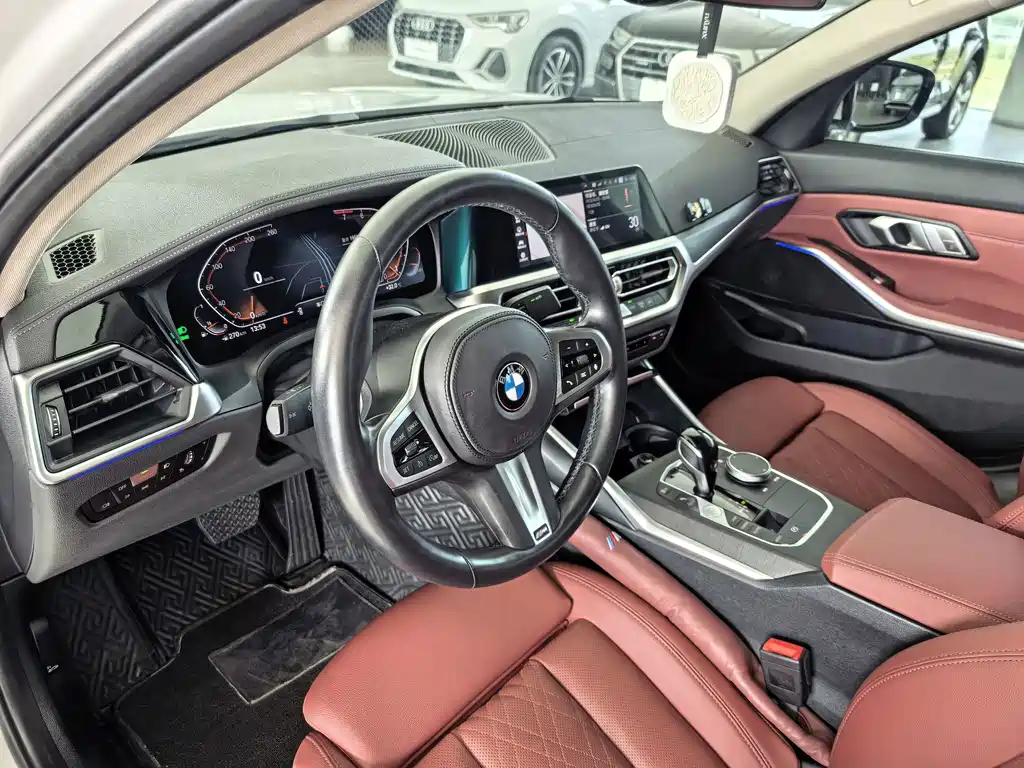 BMW 3 Series — миниатюра 6