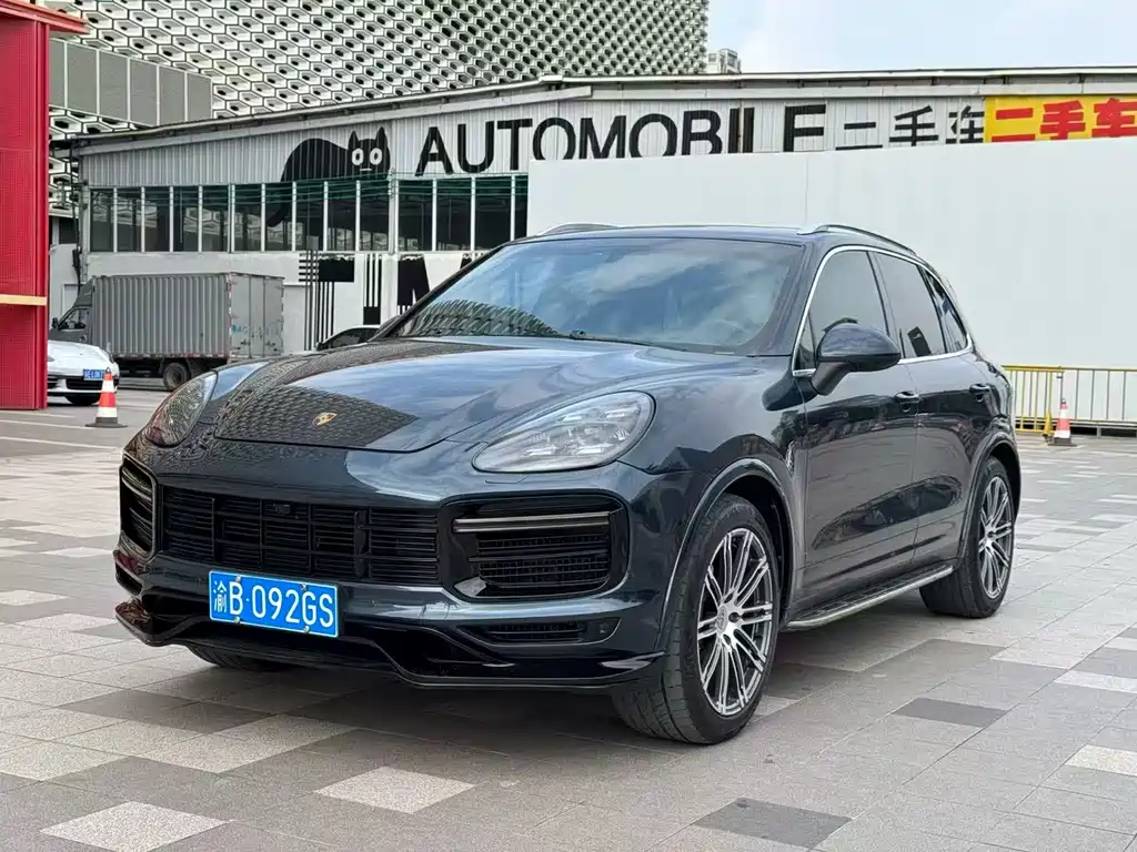 Porsche Cayenne 2011