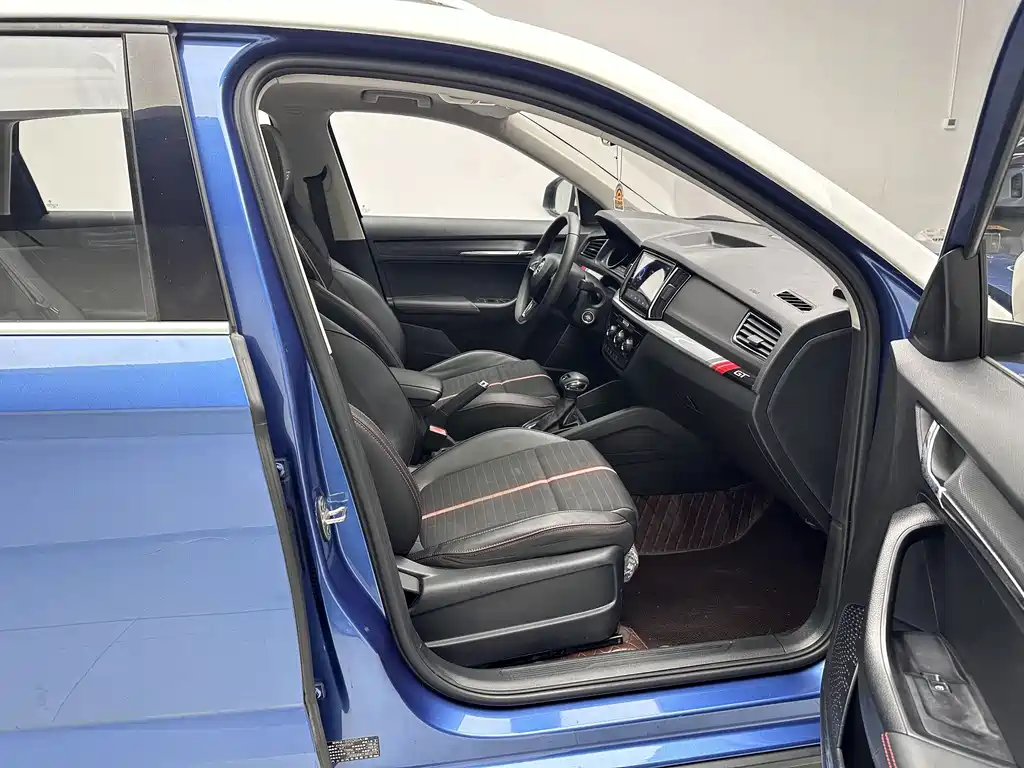 Skoda Kamiq — миниатюра 9